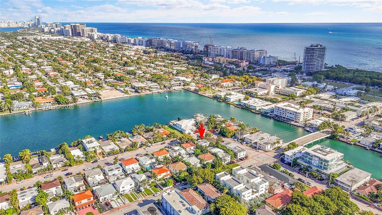 Recientemente alquilado: $3,400 (3 camas, 2 baños, 1299 Pies cuadrados)