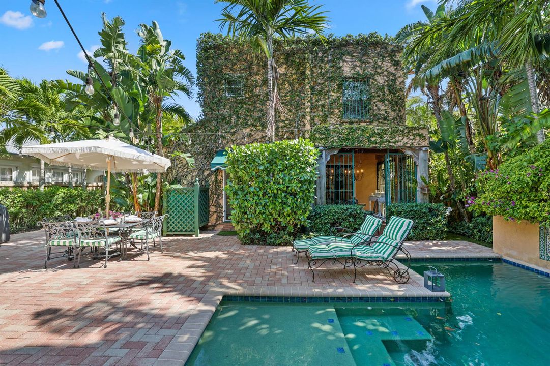 325 Greymon Drive - 46.jpg-FULL