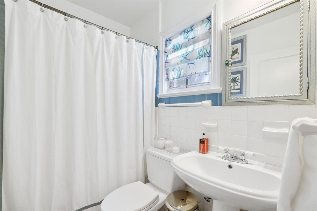 325 Greymon Drive - 26.jpg-FULL