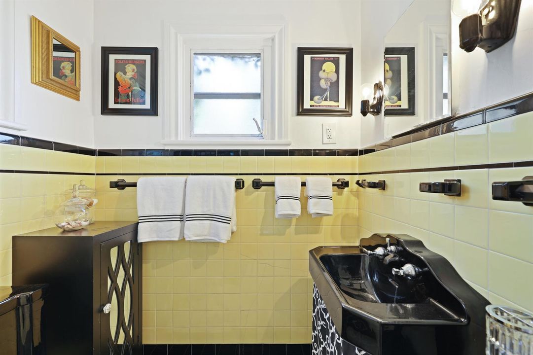 325 Greymon Drive - 33.jpg-FULL