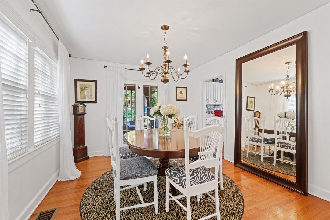 325 Greymon Drive - 14.jpg-FULL