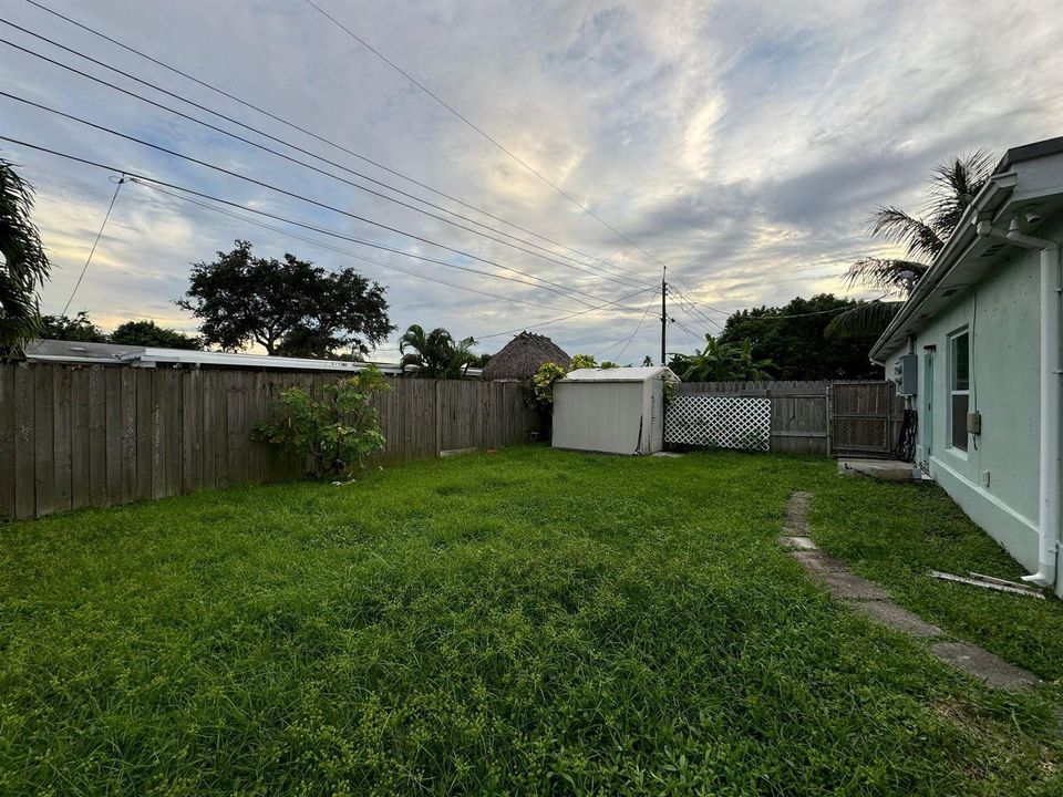 Photo 29