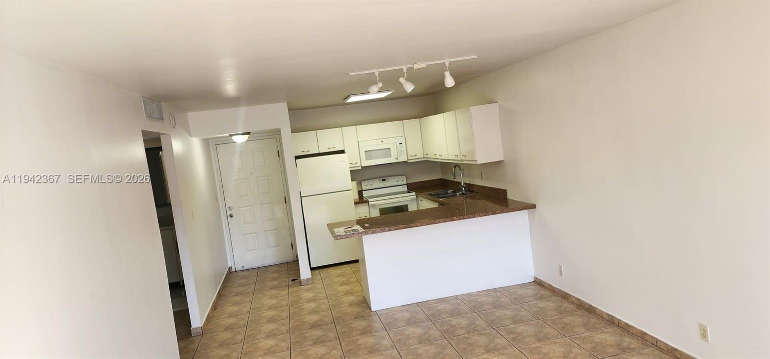 Space for dining too