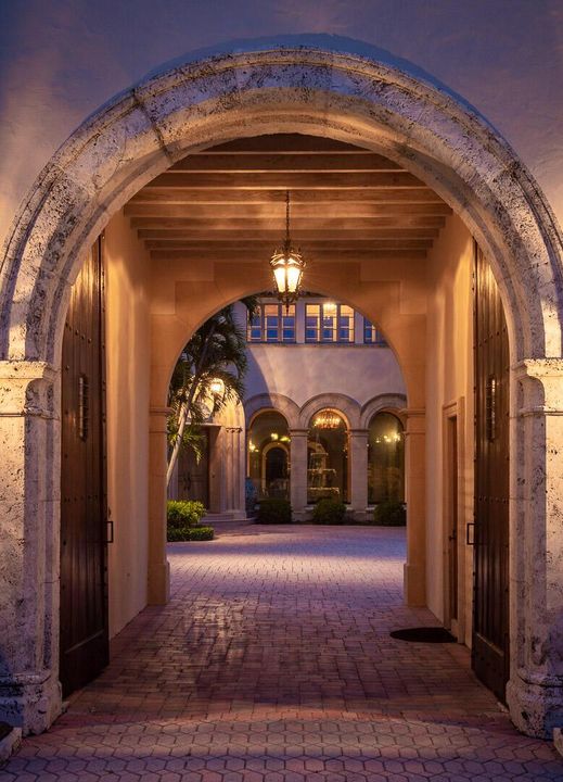 Landmarked Entry
