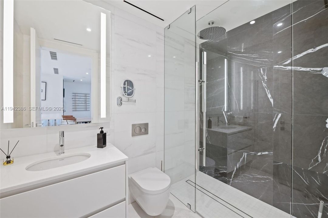 3rd Full Bathroom-right off Den/Kitchen.