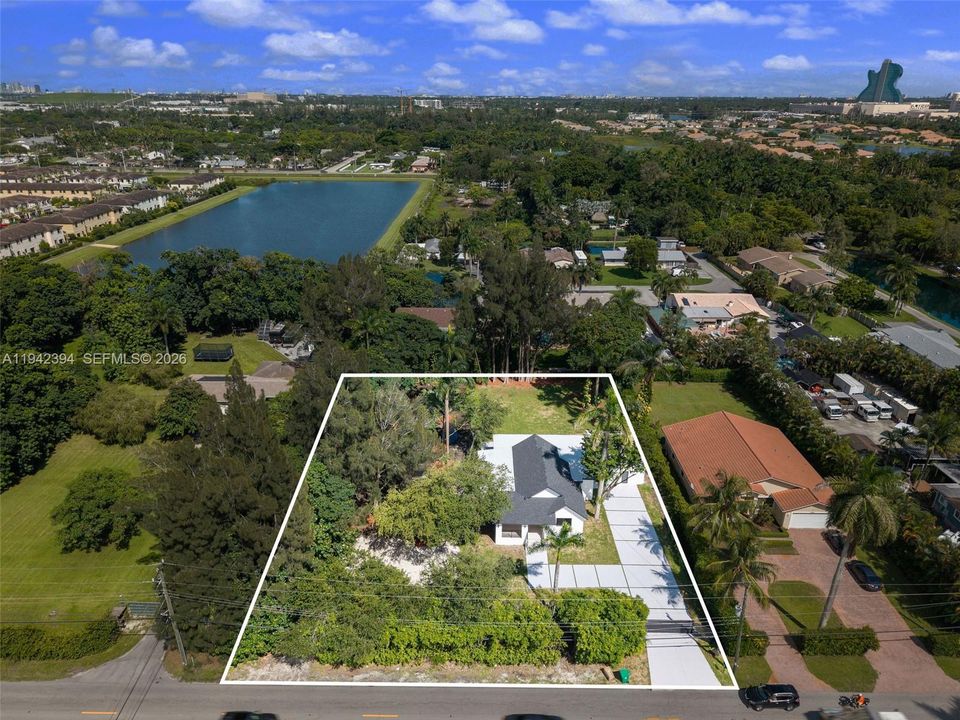 Active With Contract: $1,225,000 (5 beds, 4 baths, 3214 Square Feet)