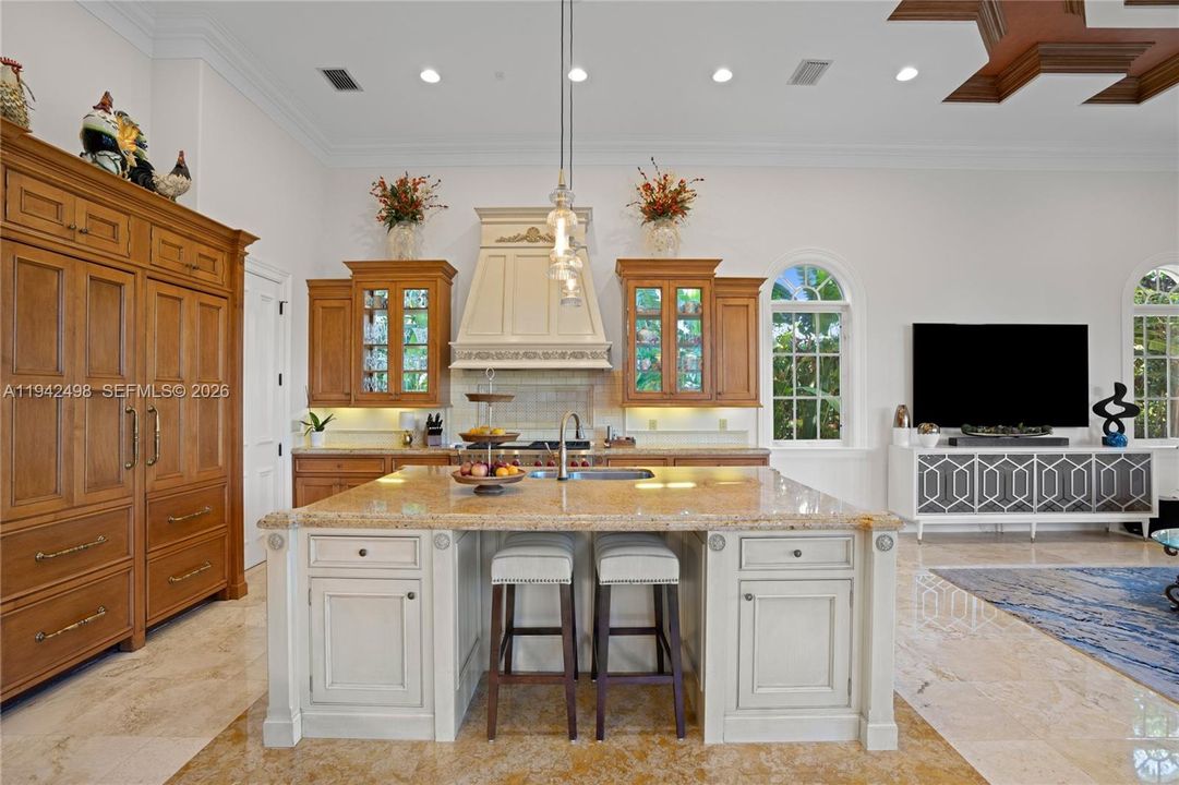 For Sale: $6,870,000 (4 beds, 6 baths, 6777 Square Feet)