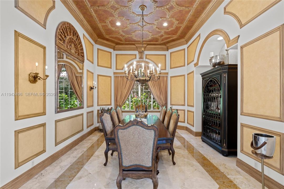 For Sale: $6,870,000 (4 beds, 6 baths, 6777 Square Feet)