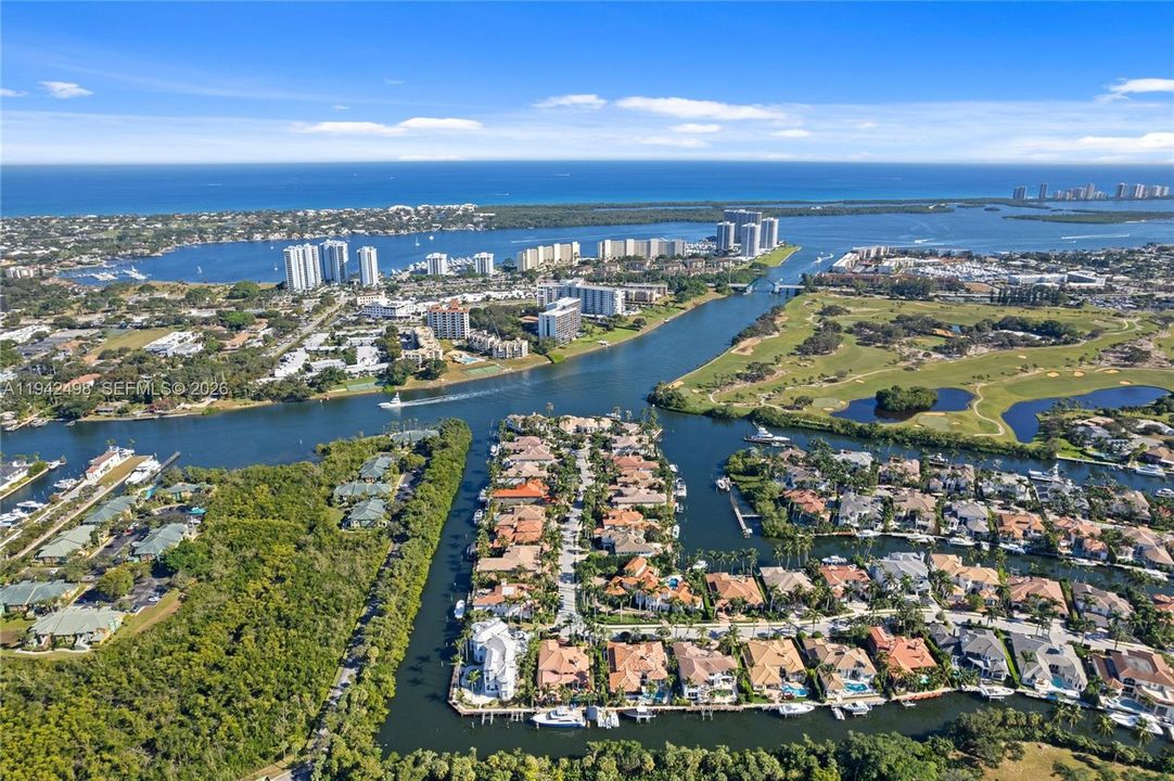 For Sale: $6,870,000 (4 beds, 6 baths, 6777 Square Feet)