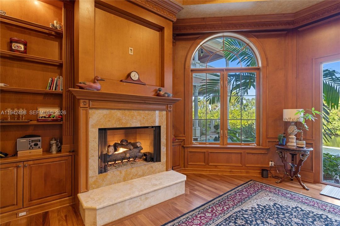 For Sale: $6,870,000 (4 beds, 6 baths, 6777 Square Feet)
