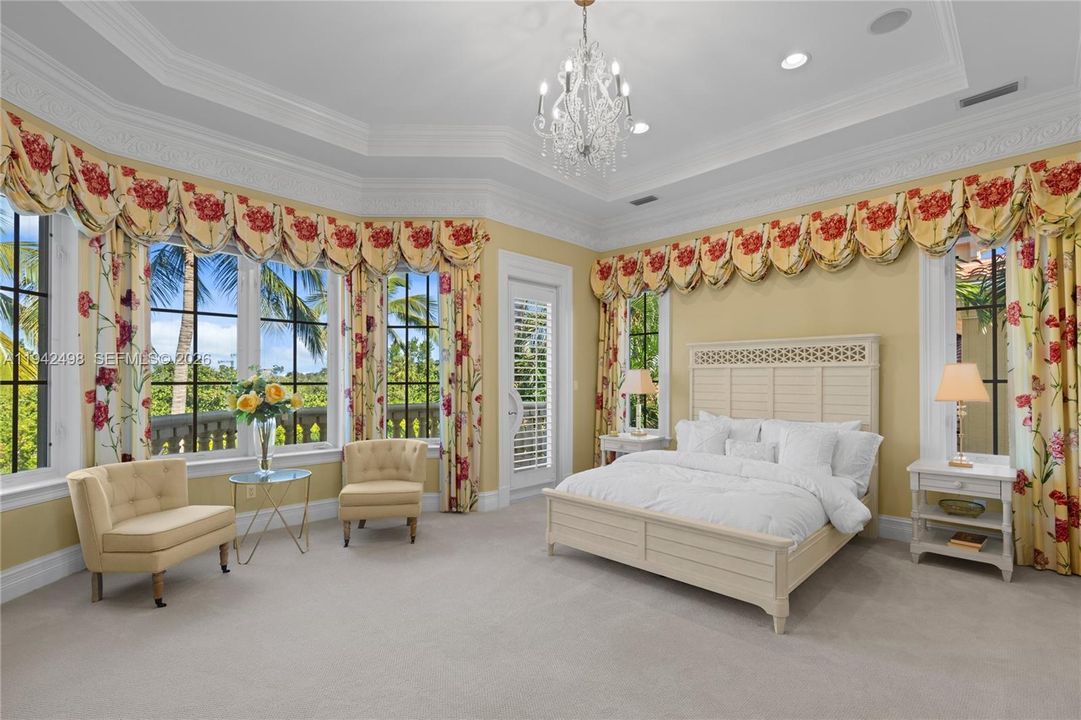 For Sale: $6,870,000 (4 beds, 6 baths, 6777 Square Feet)