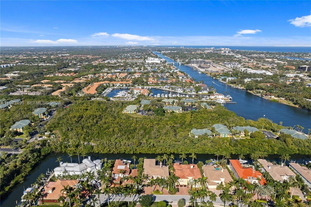 For Sale: $6,870,000 (4 beds, 6 baths, 6777 Square Feet)