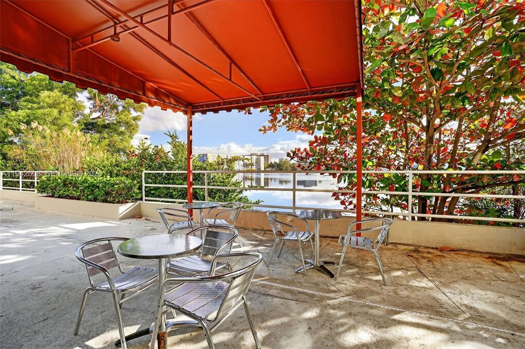 Vendido Recientemente: $55,000 (0 camas, 0 baños, 0 Pies cuadrados)