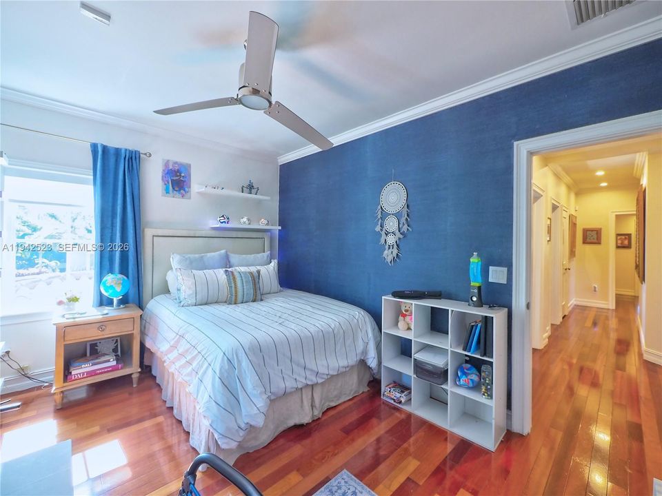 Bed 1