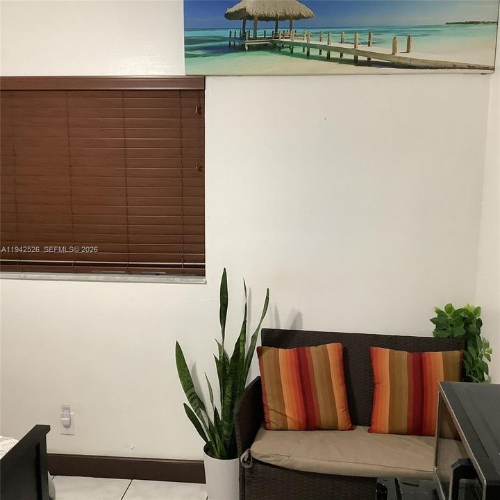 En Venta: $1,150,000 (4 camas, 2 baños, 0 Pies cuadrados)