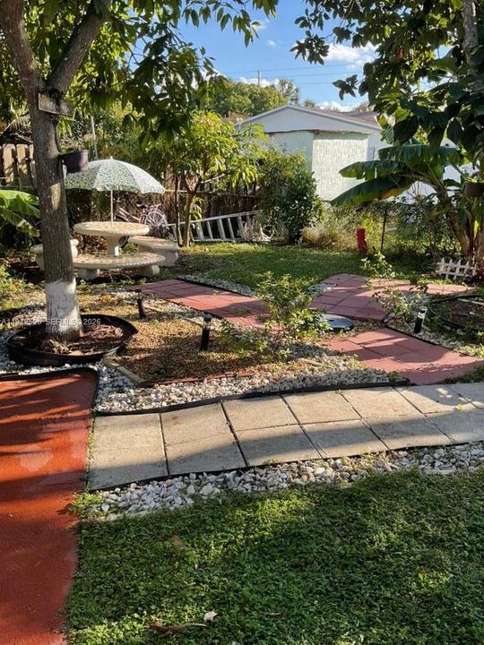 En Venta: $1,150,000 (4 camas, 2 baños, 0 Pies cuadrados)