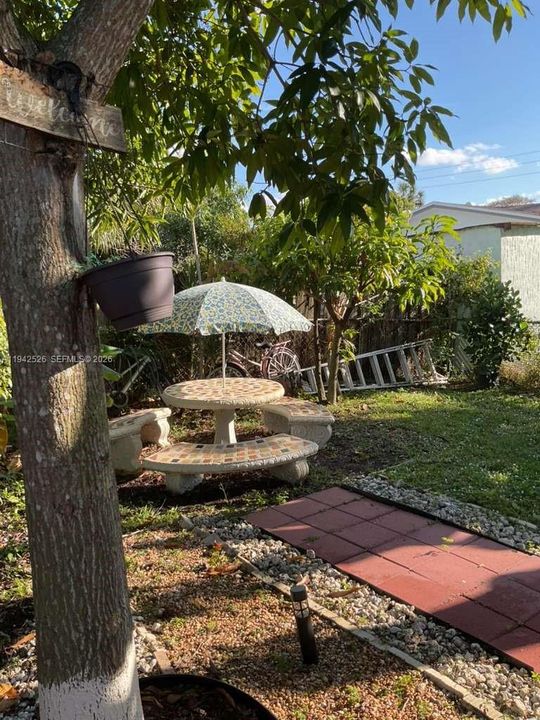 En Venta: $1,150,000 (4 camas, 2 baños, 0 Pies cuadrados)
