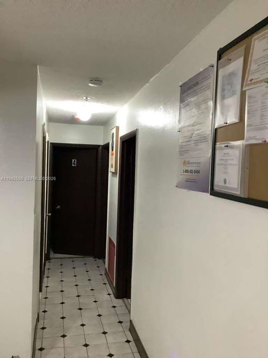 En Venta: $1,150,000 (4 camas, 2 baños, 0 Pies cuadrados)