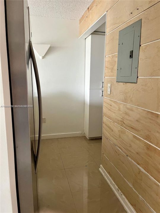 En Venta: $169,000 (0 camas, 1 baños, 560 Pies cuadrados)