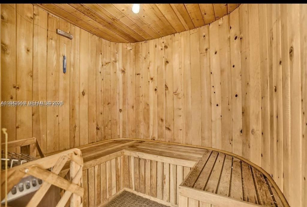 En Venta: $169,000 (0 camas, 1 baños, 560 Pies cuadrados)