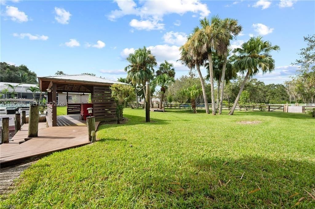 For Sale: $599,000 (3 beds, 2 baths, 2014 Square Feet)