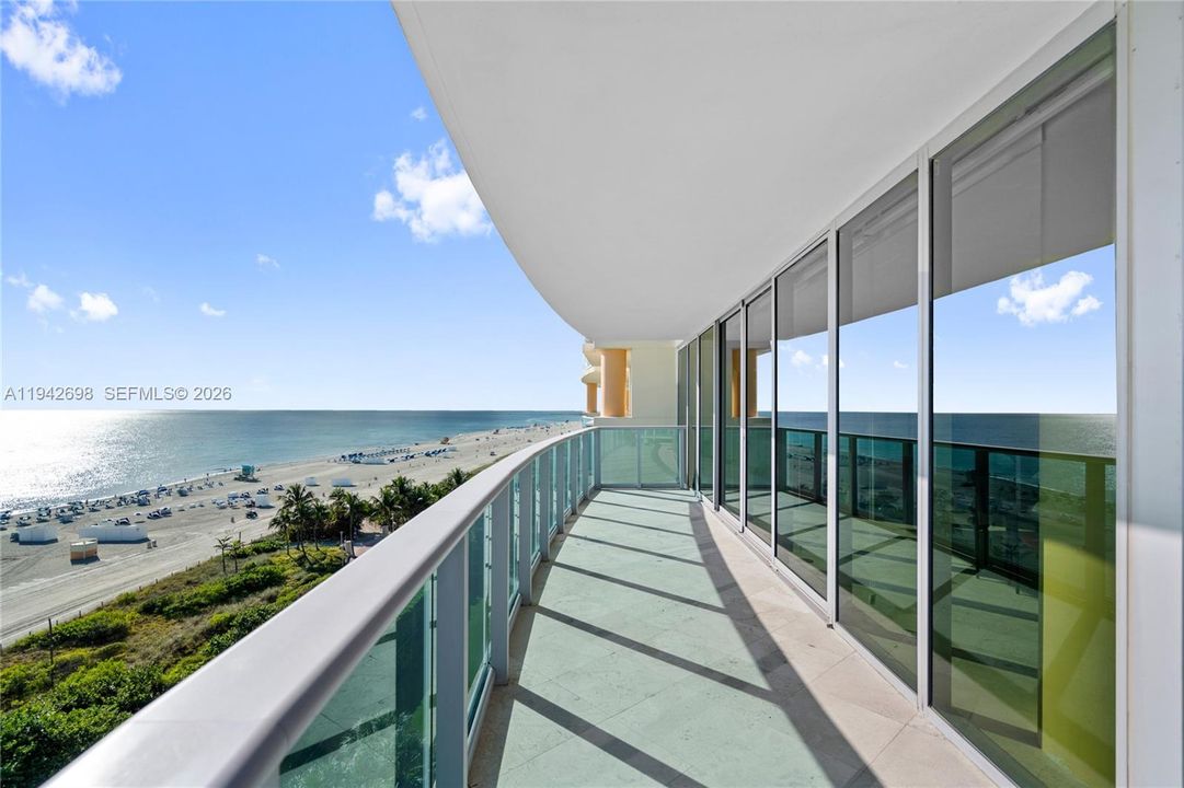 For Sale: $4,335,000 (3 beds, 4 baths, 2250 Square Feet)