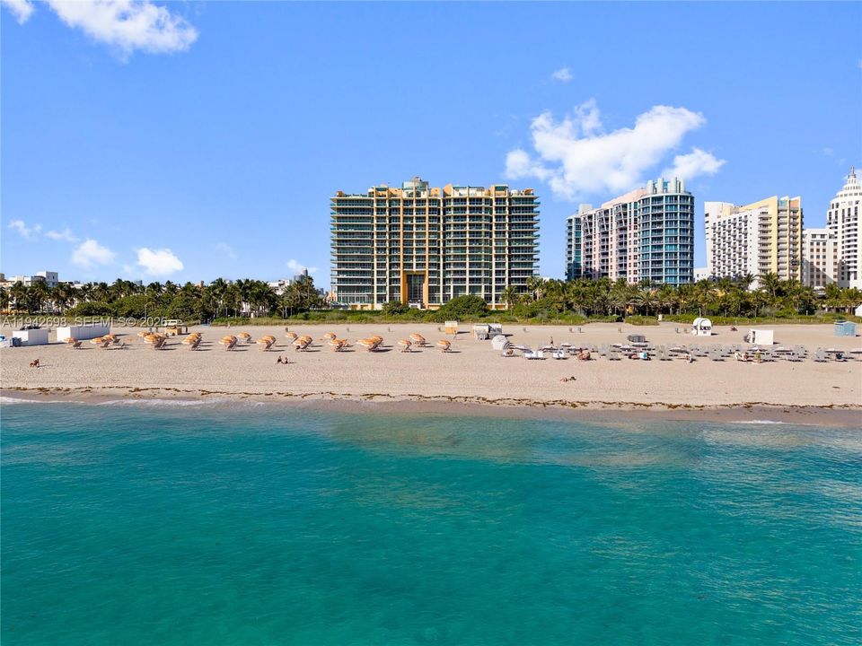 For Sale: $4,335,000 (3 beds, 4 baths, 2250 Square Feet)