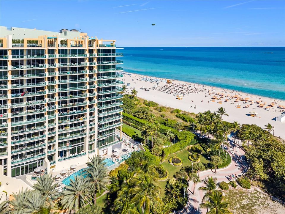 For Sale: $4,335,000 (3 beds, 4 baths, 2250 Square Feet)