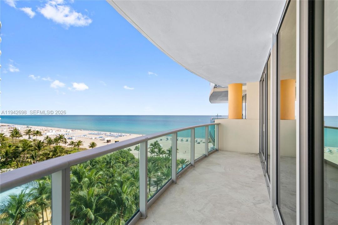 For Sale: $4,335,000 (3 beds, 4 baths, 2250 Square Feet)