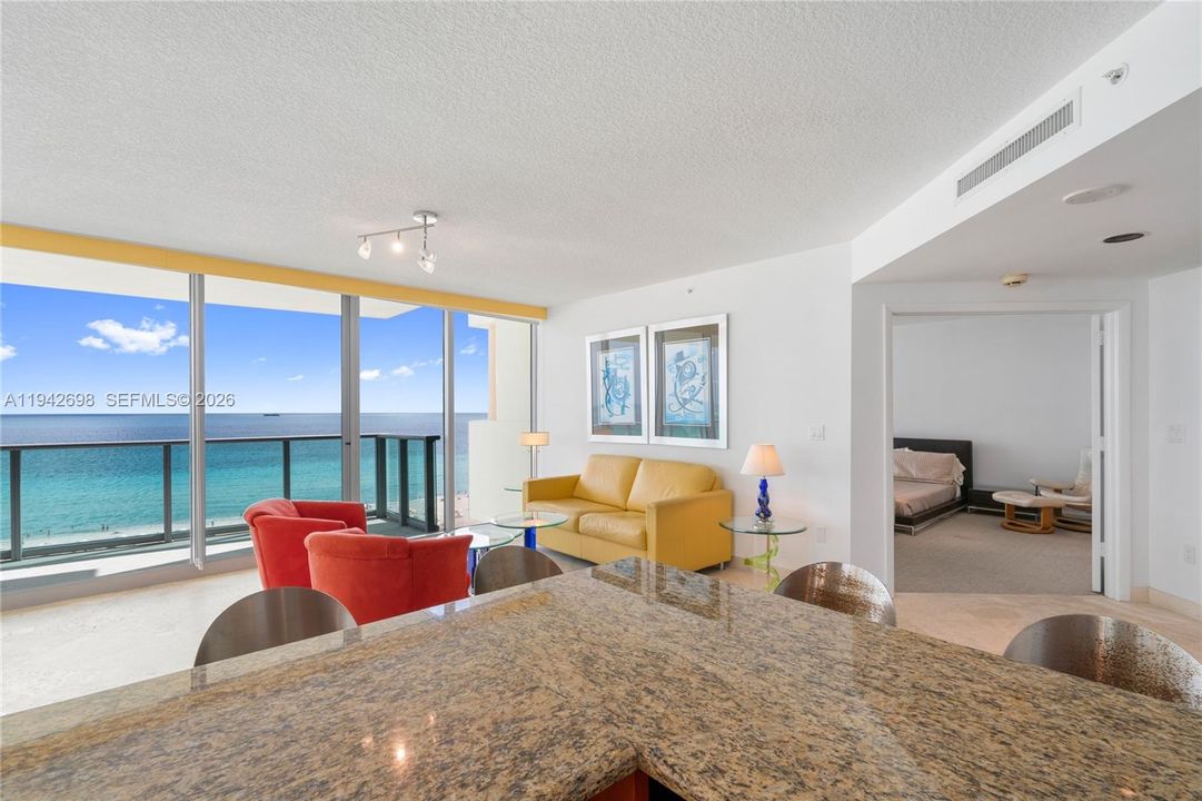 For Sale: $4,335,000 (3 beds, 4 baths, 2250 Square Feet)