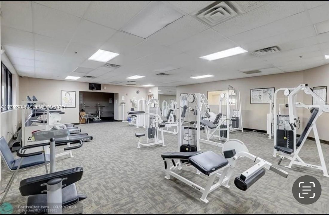 For Sale: $140,000 (1 beds, 1 baths, 800 Square Feet)