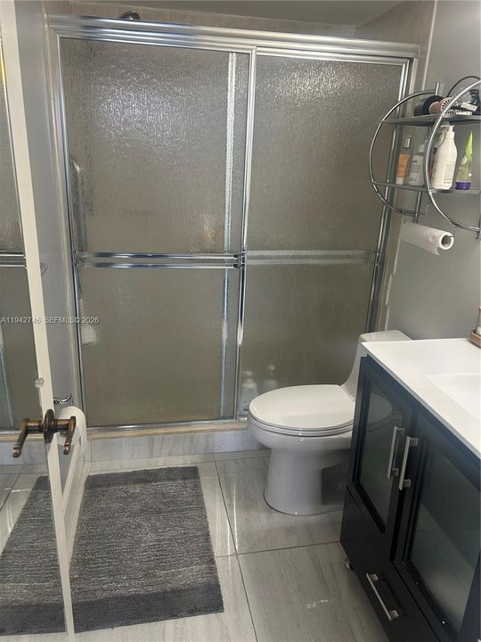 For Sale: $140,000 (1 beds, 1 baths, 800 Square Feet)