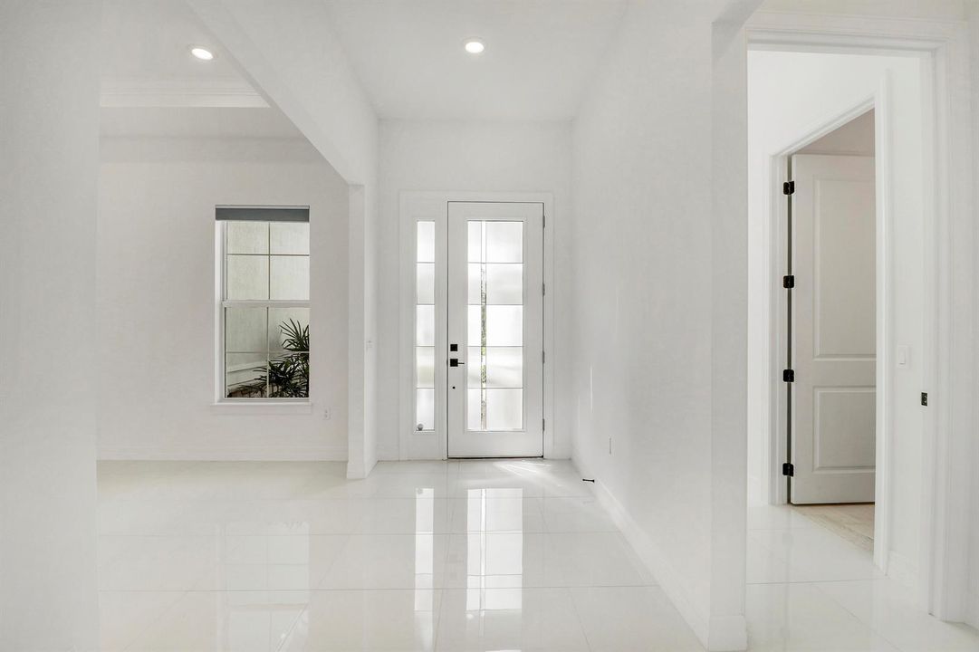 Spacious Foyer and Flex Room