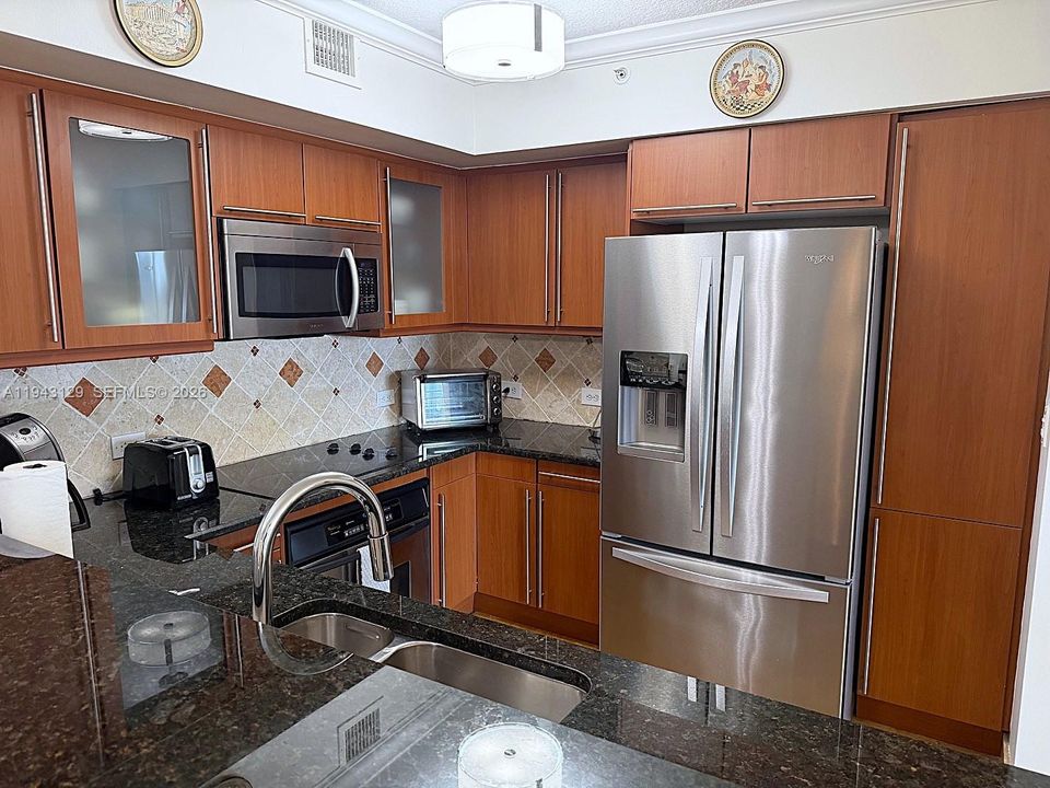 En Venta: $780,000 (2 camas, 2 baños, 1260 Pies cuadrados)