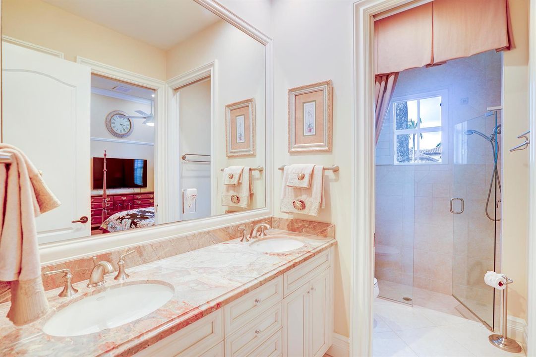 231SEBellaStrano-16