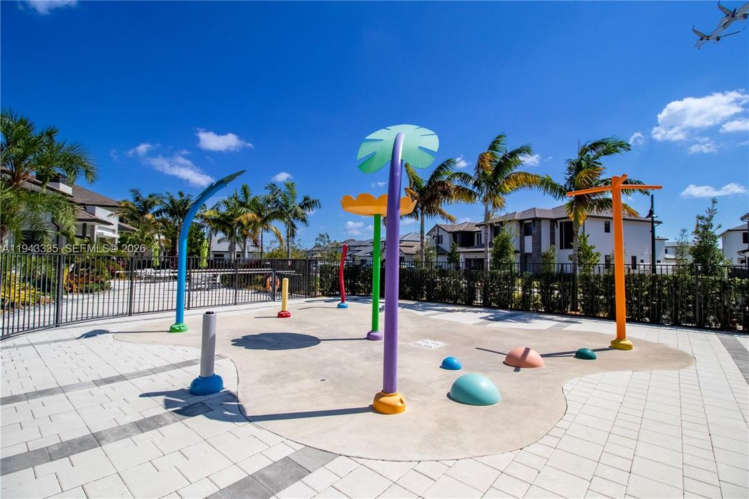 kids splash pool