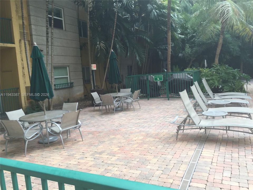 En Venta: $300,000 (1 camas, 1 baños, 652 Pies cuadrados)