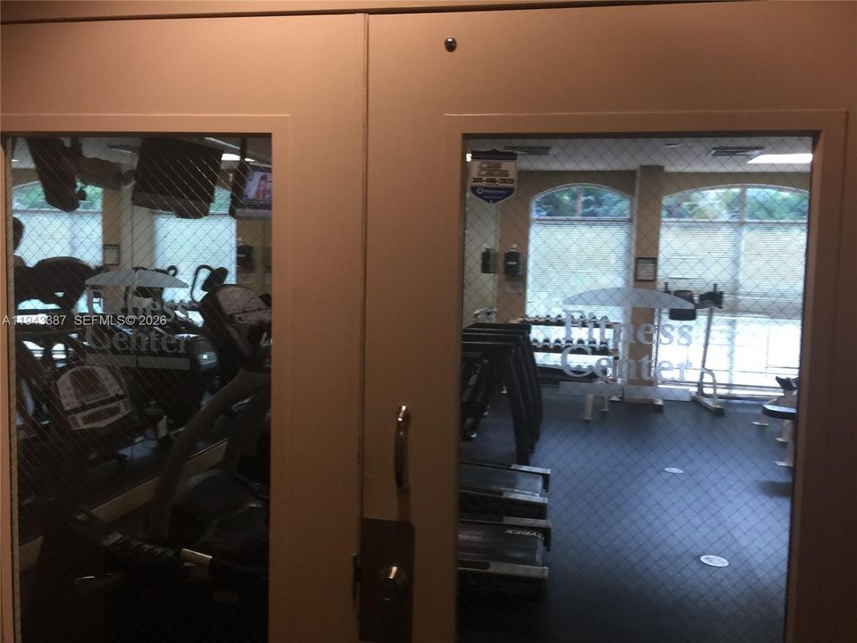 En Venta: $300,000 (1 camas, 1 baños, 652 Pies cuadrados)