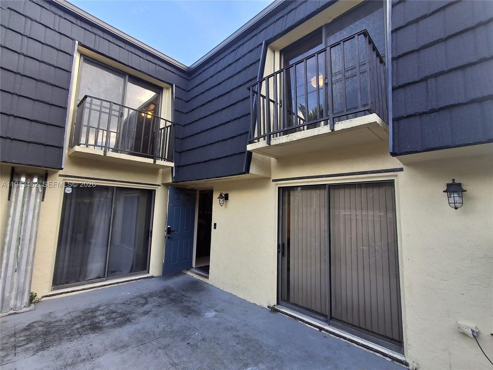En Venta: $355,000 (3 camas, 2 baños, 1722 Pies cuadrados)