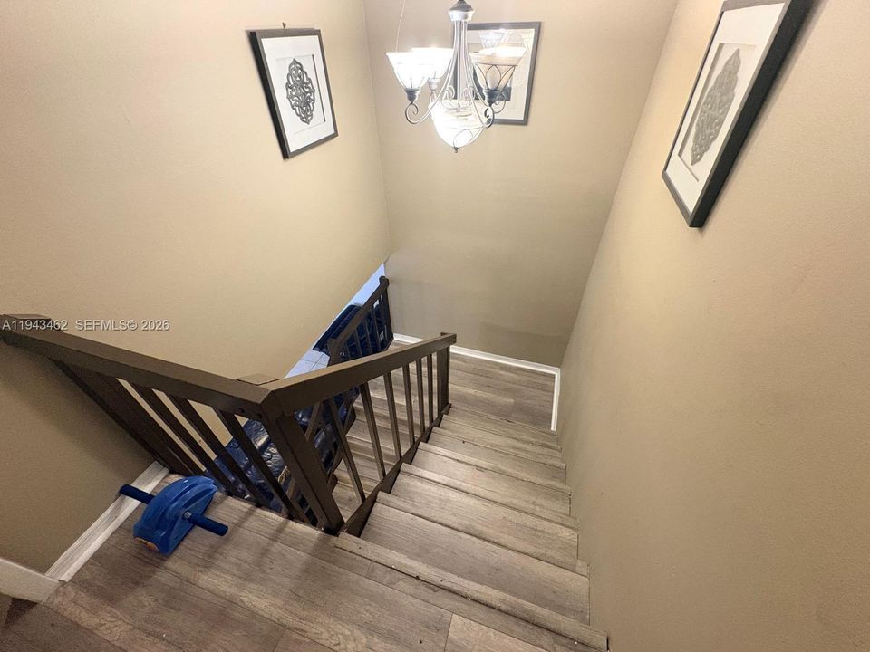 En Venta: $355,000 (3 camas, 2 baños, 1722 Pies cuadrados)