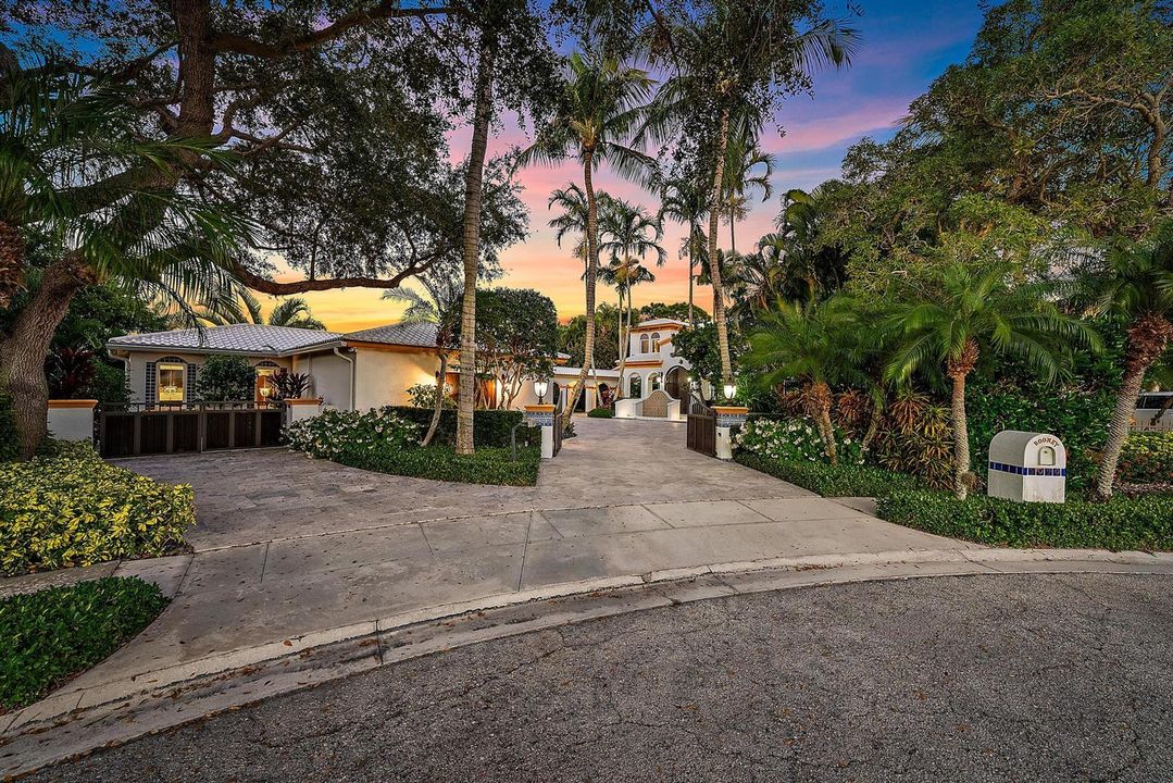 2929 Marys Way -1
