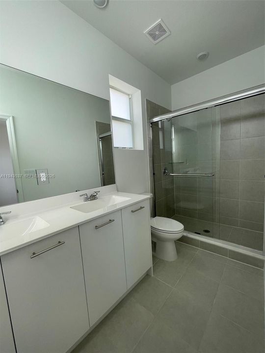 For Sale: $445,000 (3 beds, 2 baths, 1328 Square Feet)
