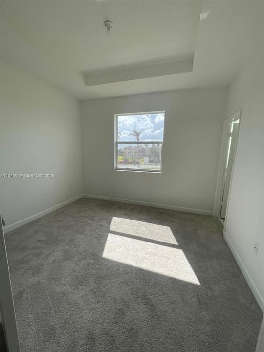 For Sale: $445,000 (3 beds, 2 baths, 1328 Square Feet)