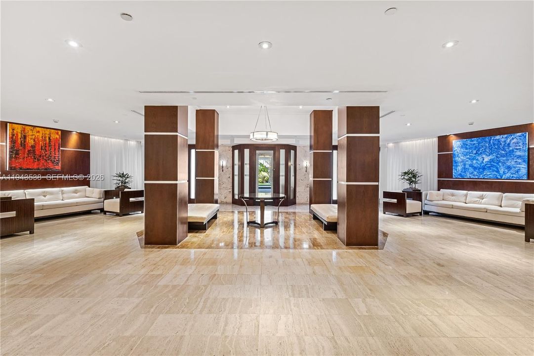For Sale: $700,000 (2 beds, 2 baths, 1188 Square Feet)