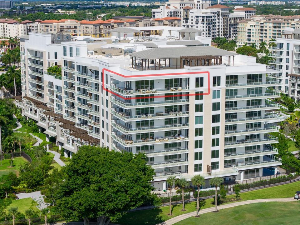 SE CORNER PENTHOUSE