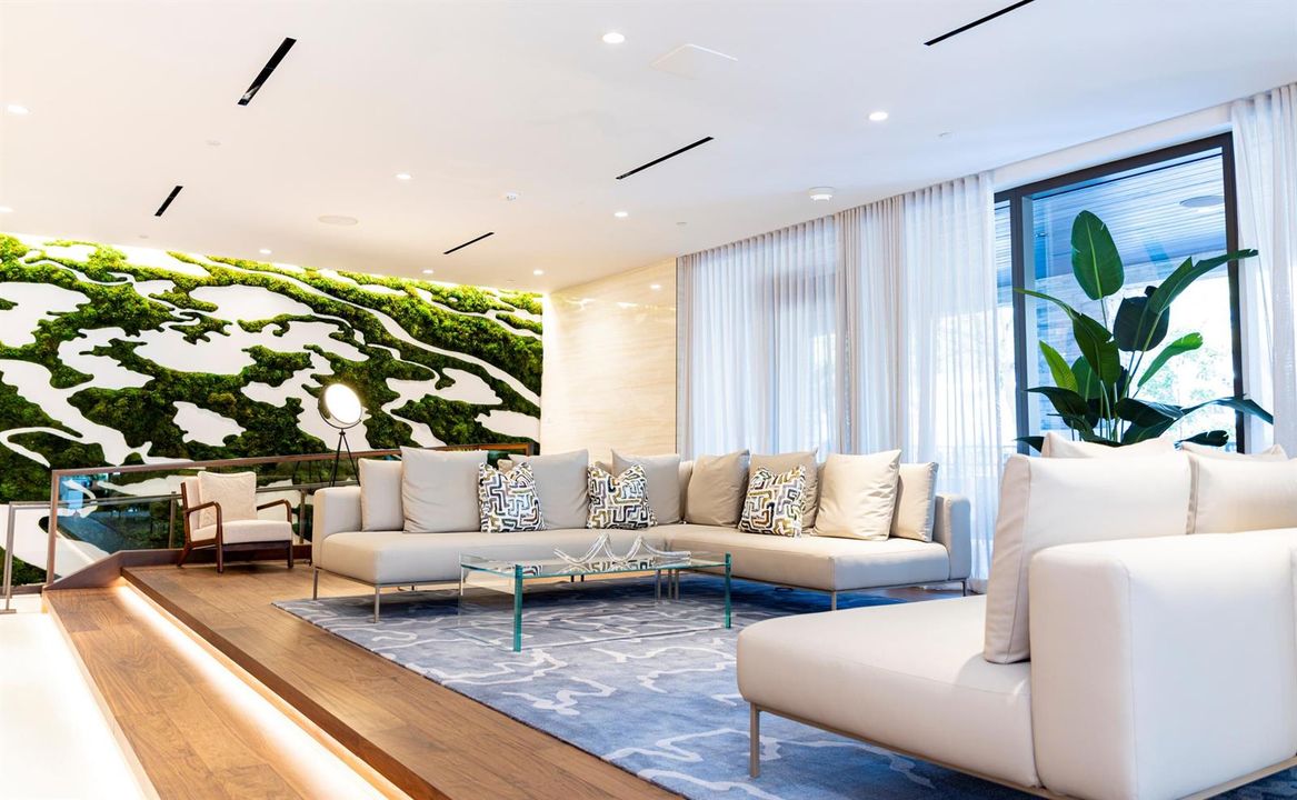LOBBY SEATING