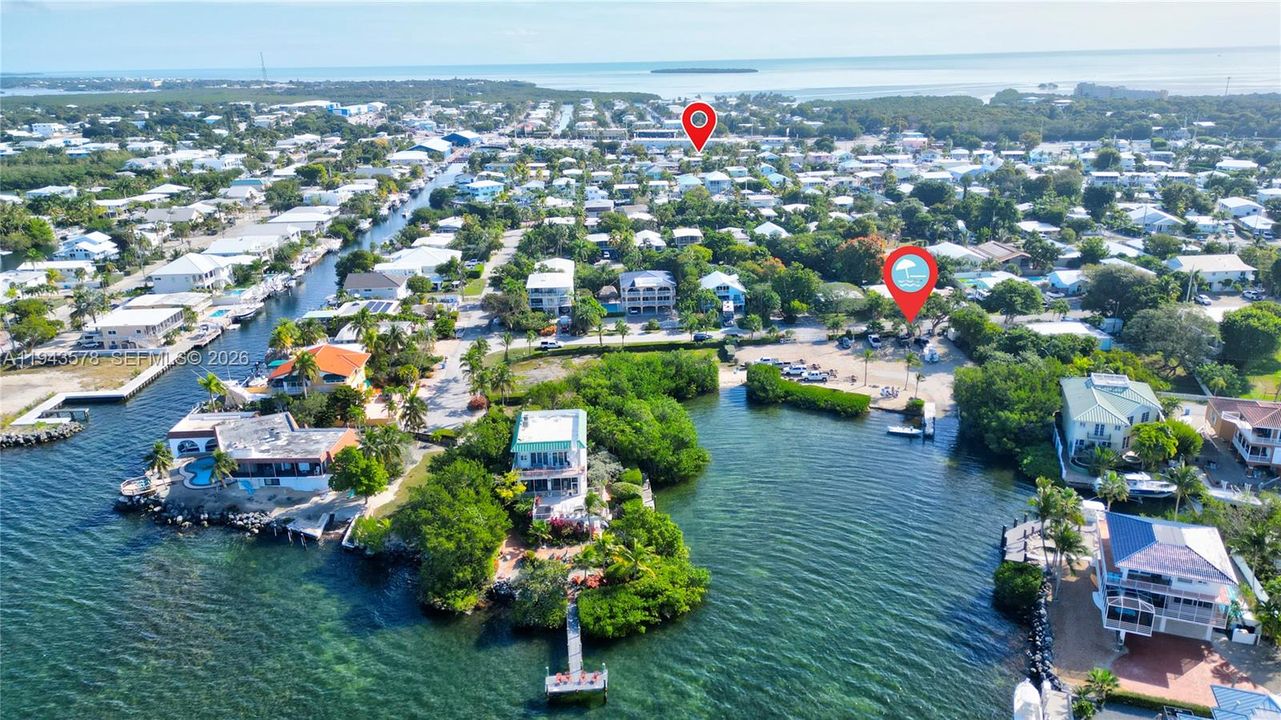 На продажу: $1,899,000 (4 спален, 2 ванн, 0 Квадратных фут)