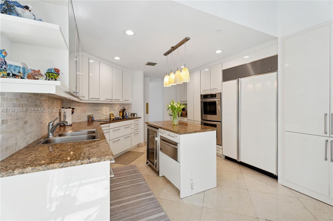 For Sale: $3,300,000 (4 beds, 4 baths, 2918 Square Feet)