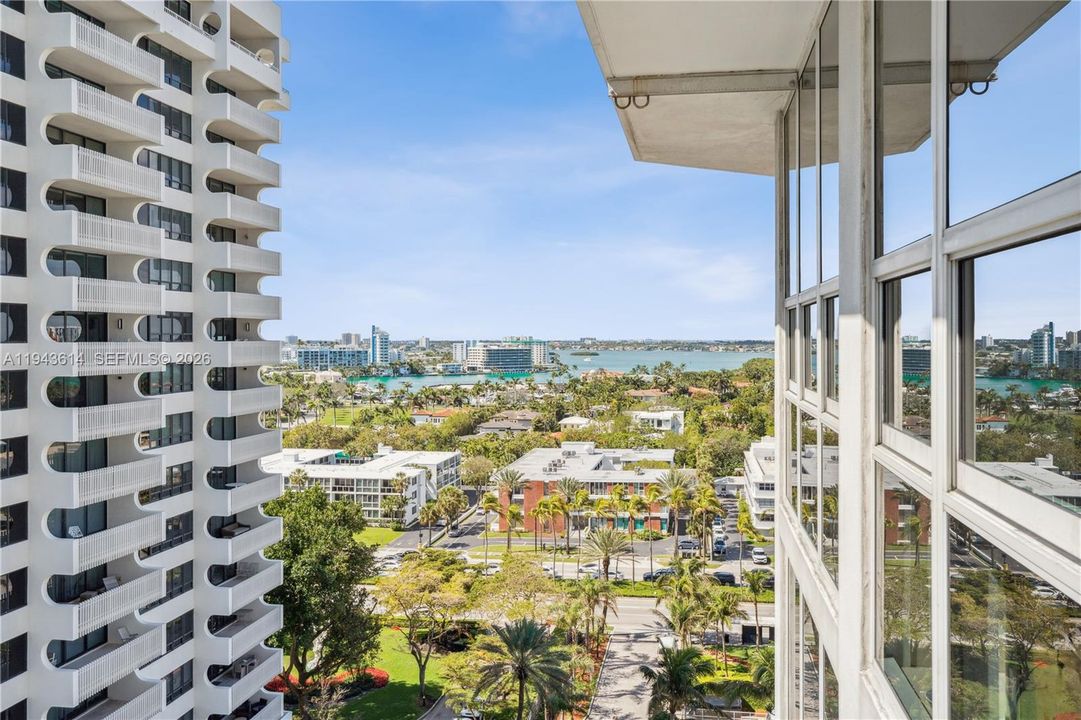 For Sale: $3,300,000 (4 beds, 4 baths, 2918 Square Feet)