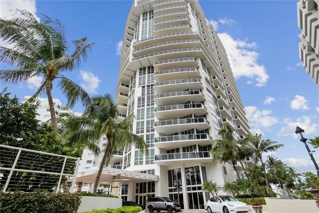 En Venta: $3,300,000 (4 camas, 4 baños, 2918 Pies cuadrados)